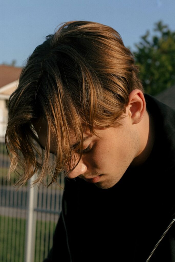 Messy Textured Side Part
